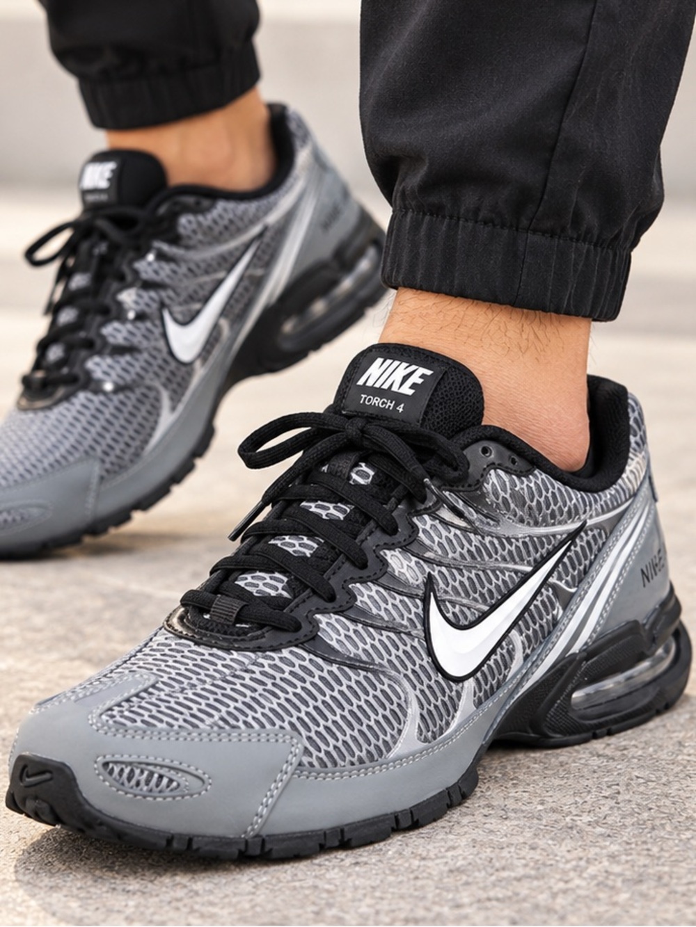 Nike air max torch 4 men’s shoes size 12.5
